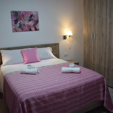 Lovely 3-Bedroom Apartment In L-Iklin Eksteriør bilde